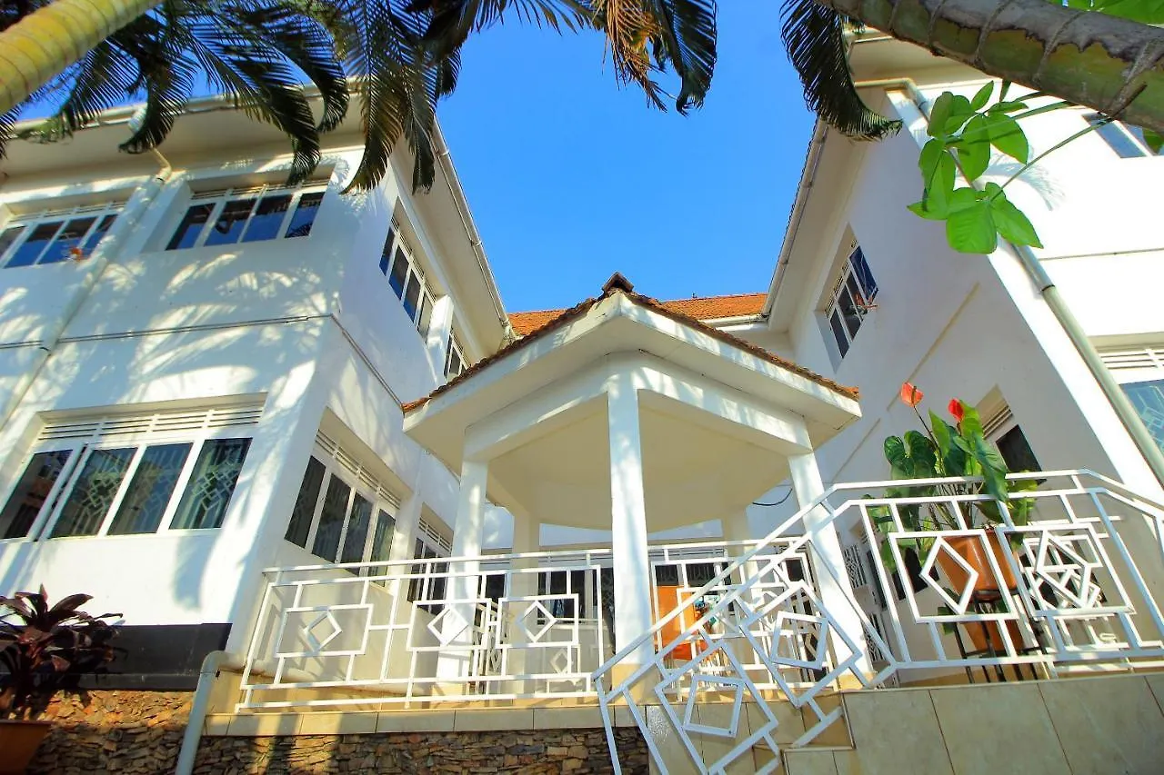 Ambassador Bridge Motel Jinja Apartment