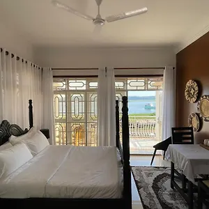 Bed & Breakfast The Jewel And The, Jinja